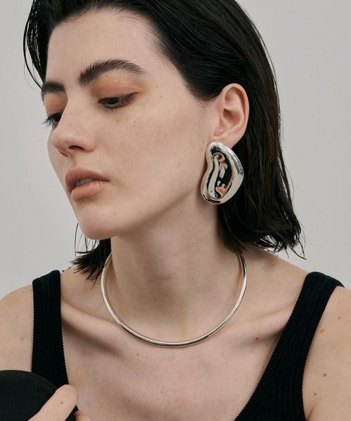 loni(ロニ)の「【金属アレルギー対応】Heart Leaf Pierce/ハートリーフピアス(ピアス(両耳用)・レディース・ゴールド/シルバー・FREE)」の6枚目の写真