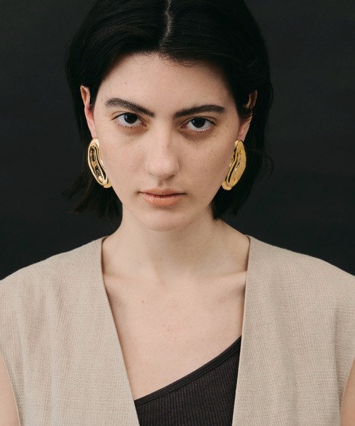 loni(ロニ)の「【金属アレルギー対応】Heart Leaf Pierce/ハートリーフピアス(ピアス(両耳用)・レディース・ゴールド/シルバー・FREE)」の18枚目の写真