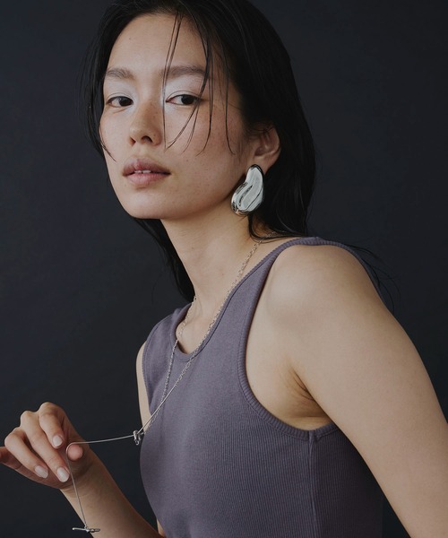 loni(ロニ)の「【金属アレルギー対応】Heart Leaf Pierce/ハートリーフピアス(ピアス(両耳用)・レディース・ゴールド/シルバー・FREE)」の17枚目の写真