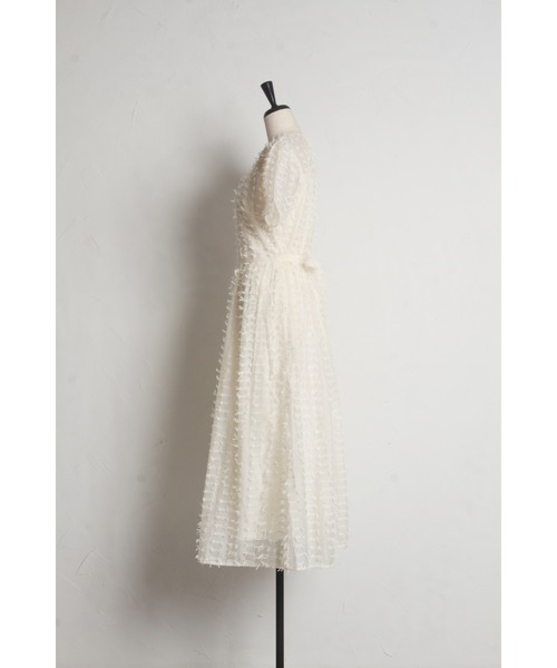 tocco closet（トッコ　クローゼット）の「ウエスト後ろりぼん付きシアーフリンジワンピース（ワンピース・レディース・クリーム/ブラック・M）」の18枚目の写真