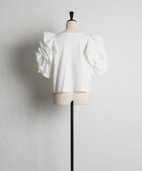 &. NOSTALGIA（アンドドットノスタルジア）の「花びらスリーブトップス（Tシャツ/カットソー・レディース・ブラック/オフホワイト/カーキ・M）」の8枚目の写真