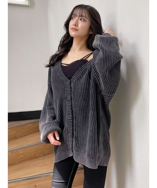 GYDA（ジェイダ）の「ブリーチLOOSEニットカーディガン（カーディガン/ボレロ・レディース・チャコールグレー/ベージュ/ネイビー・FREE）」の6枚目の写真