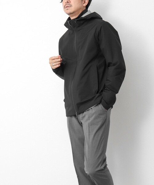 HERNO（ヘルノ）の「【HERNO/ヘルノ】Laminar フードブルゾン（ブルゾン・メンズ・ベージュ系その他/ブラック・48）」の13枚目の写真