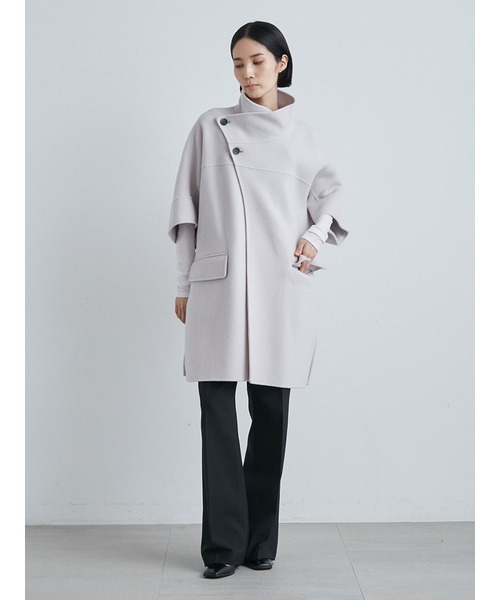 MIESROHE（ミースロエ）の「スーパー140スタンドカラー接結ポンチョ