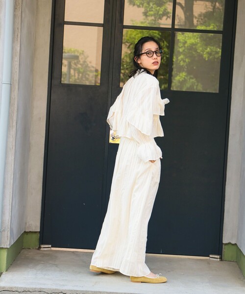 B:MING by BEAMS（ビーミングバイビームス）の「オブリークトゥ バレエシューズ（22.5～24.5cm）（バレエシューズ・レディース・カーキ/ブラック・24.5cm/23.5cm/22.5cm）」の3枚目の写真