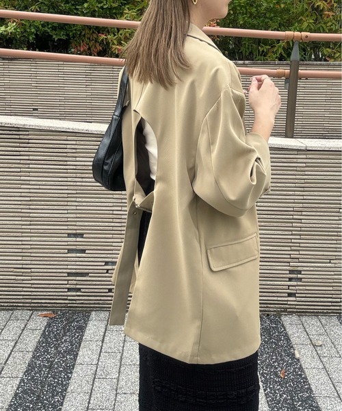 y/m by misato（イムバイミサト）の「バックオープンテーラードジャケット（テーラードジャケット・レディース・アイボリー/ブラック/ベージュ・FREE）」の14枚目の写真