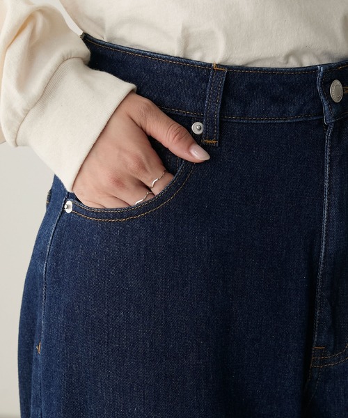 BONLECILL(ボンルシール)の「ターンバックリボンセミワイドデニムパンツ(デニムパンツ・レディース・ブラック/ネイビー・S/M/L)」の22枚目の写真