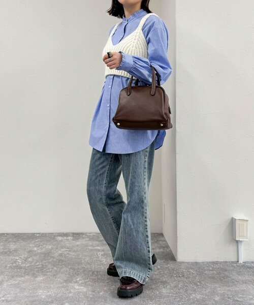 AULENTTI（オウレンティ）の「【AULENTTI/オウレンティ】ドーム型レザーボストンバック（ボストンバッグ・レディース・ブラック/ブラウン・FREE）」の7枚目の写真