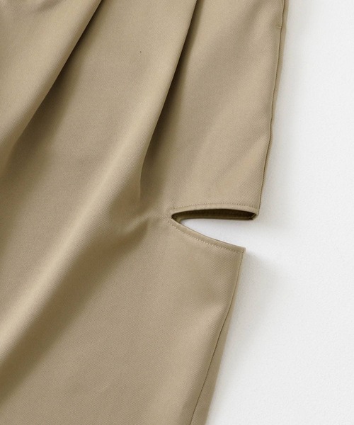SENSE OF PLACE by URBAN RESEARCH（センスオブプレイスバイアーバンリサーチ）の「マーベルトスリットパンツ（その他パンツ・レディース・カーキ/チャコールグレー/ベージュ・MEDIUM/SMALL）」の11枚目の写真