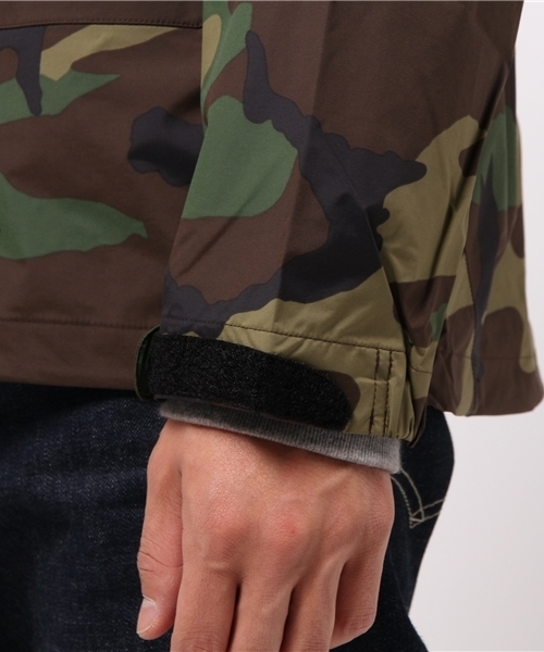 THE NORTH FACE（ザノースフェイス）の「ザ・ノース・フェイス　メンズマウンテンジャケット　/　ノベルティドットショットジャケット（マウンテンパーカー・メンズ・グレー系カモフラージュ/ウッドランド/ストライプ/ブルー系その他/グリーン系その他/ブルー系その他2/ブラック系その他/グリーン系カモフラージュ/ホワイト系その他2/ストーン/グリーン系その他2・MEDIUM/SMALL/LARGE/X-LARGE）」の18枚目の写真