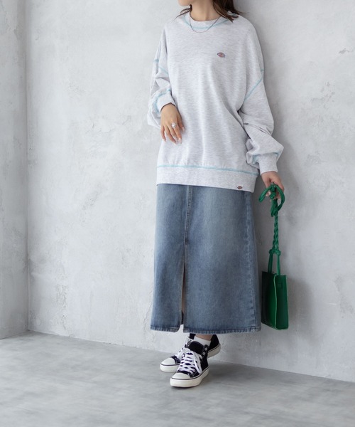 Dickies(ディッキーズ)の「Dickies 裏毛ワッペン付きトレーナー(スウェット・レディース・ライトグレー/ブラック/ワイン・フリー)」の15枚目の写真