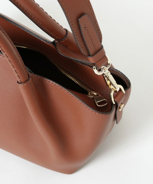 未開封新品　ロリステッラ　AMBRA アイボリーバック LORISTELLA（ロリステッラ） ショルダーバッグ バッグ LORISTELLA