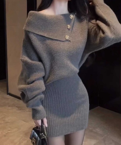 SPIGA(スピーガ)の「オフショルニットタイトワンピース(ワンピース・レディース・ホワイト/ブラック/グレー・FREE)」の3枚目の写真