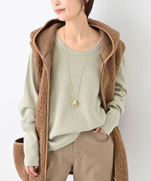 Uネックワッフルプルオーバー