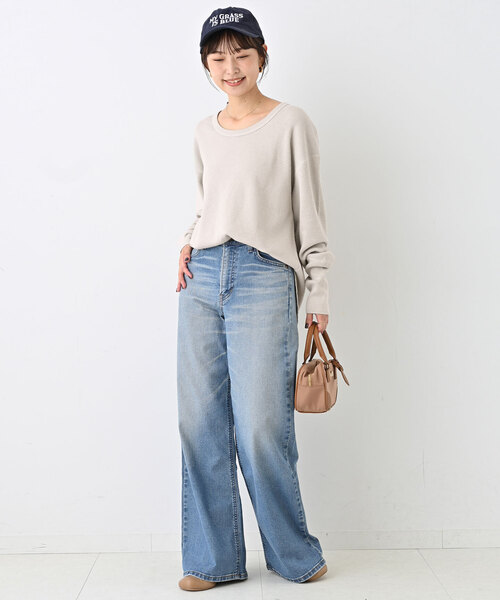 SLOBE IENA（スローブイエナ）の「Uネックワッフルプルオーバー（Tシャツ/カットソー・レディース・チャコールグレー/サファリグリーン/ベージュ・FREE）」の12枚目の写真