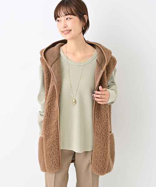 SLOBE IENA（スローブイエナ）の「Uネックワッフルプルオーバー（Tシャツ/カットソー・レディース・チャコールグレー/サファリグリーン/ベージュ・FREE）」の22枚目の写真