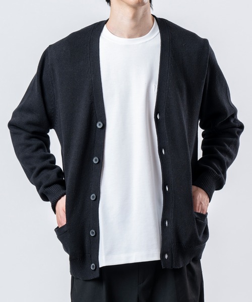 TETE（テット）の「【TETE SELECTION】［オンオフどちらのスタイルでも使える］スタンダードサイジングベーシックデザインコットンVネックニットカーディガン/（カーディガン/ボレロ・メンズ・ベージュ/ネイビー/グレー/ブラック・MEDIUM/LARGE/X-LARGE）」の20枚目の写真