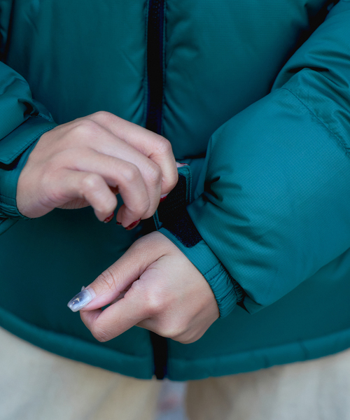 THE NORTH FACE（ザノースフェイス）の「WEB限定【THE NORTH FACE / ザ ノースフェイス】ヌプシ ジャケット　ND92335（その他アウター・メンズ・ブラック/カーキ/グリーン・SMALL/MEDIUM/LARGE/X-LARGE）」の11枚目の写真