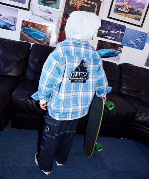 XLARGE KIDS（エクストララージキッズ）の「配色ベルトつきカーゴパンツ（その他パンツ・キッズ・カーキ/ベージュ/ネイビー・90cm/100cm/110cm/120cm/130cm/140cm）」の4枚目の写真