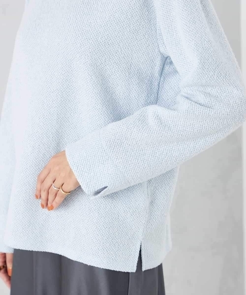 a.v.v(アーヴェヴェ)の「【洗える】ラメニットソートップス(Tシャツ/カットソー・レディース・アイボリー/ダークインディゴブルー・36/38/40/42/34)」の13枚目の写真