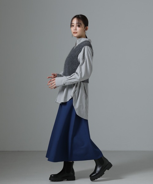 NANO universe（ナノユニバース）の「総針ニットフレアスカート(セットアップ可)（スカート・レディース・ダークブルー/ライトベージュ/ブラック・FREE）」の15枚目の写真