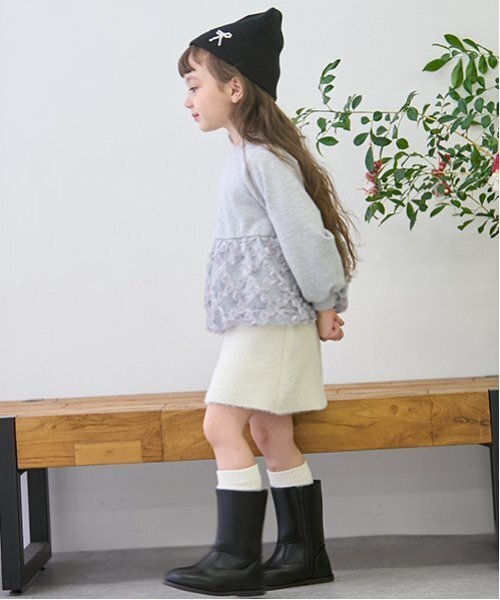 petit main(プティマイン)の「【リンク】ラメニットスカート(キッズ)(スカート・キッズ・アイボリー/グレー・S/M/L)」の7枚目の写真