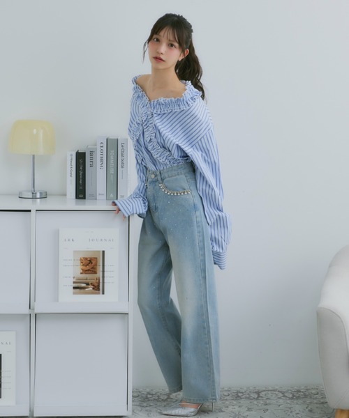 TITTY&CO.（ティティーアンドコー）の「ビジュー付きデニムパンツ（デニムパンツ・レディース・ブルー・M/S）」の7枚目の写真