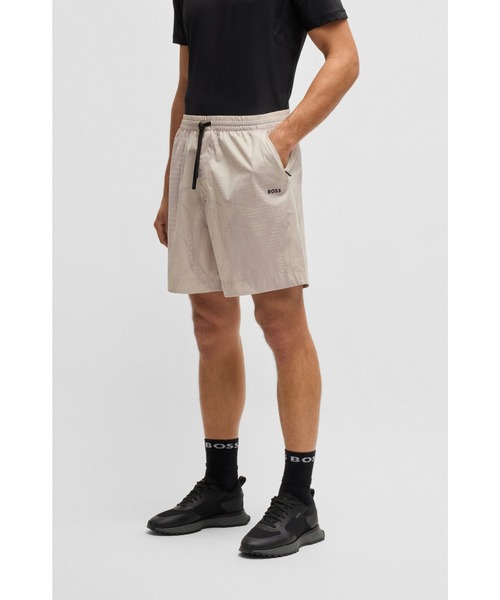 BOSS(ボス)の「アクティブ ラミネートメッシュ ショートパンツ オールオーバープリント(その他パンツ・メンズ・ベージュ・52/50/48/46/44)」の1枚目の写真