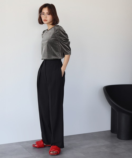 ELFRANK(エルフランク)の「ギャザースリーブラメカットソー(Tシャツ/カットソー・レディース・ブラック系/アイボリー系/ブラック・FREE)」の4枚目の写真