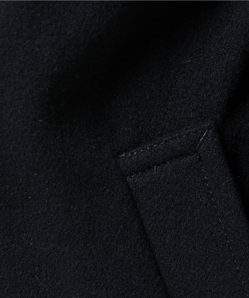 allureville（アルアバイル）の「ブルーフォックスファー付3WAYダウンライナーコート（ポンチョ・レディース・ベージュ/サックスブルー/ネイビー・1/2）」の14枚目の写真