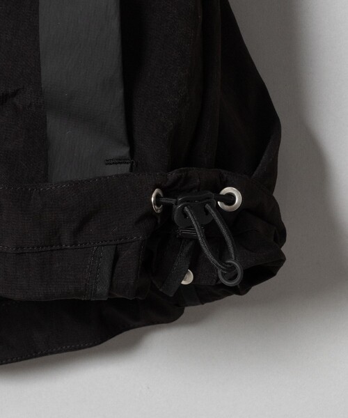 WHITE MOUNTAINEERING(ホワイトマウンテニアリング)の「HOODED BLOUSON(ブルゾン・メンズ・ブラック・0/1)」の7枚目の写真