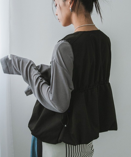 bohmal(ボマール)の「ドロストバルーンベスト(ベスト・レディース・ブラック/アイボリー・FREE)」の17枚目の写真