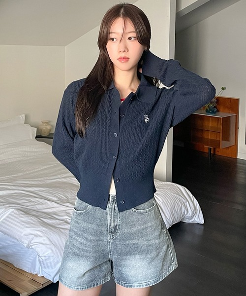muahmuah(ムーアムーア)の「A'GEM/9 × .kom 『muah muah/ムーアムーア』 LOGO COLLAR CABLE CARDIGAN/ロゴカラー ケーブル カーディガン(カーディガン/ボレロ・レディース・ブラック/ネイビー/アイボリー・FREE)」の12枚目の写真