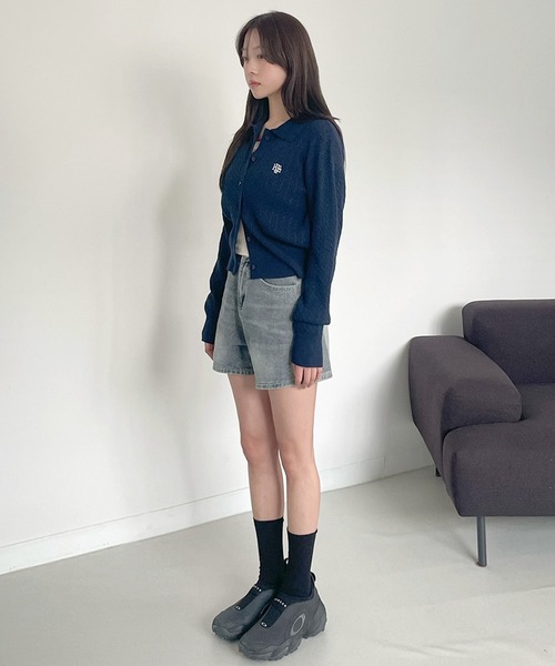 muahmuah(ムーアムーア)の「A'GEM/9 × .kom 『muah muah/ムーアムーア』 LOGO COLLAR CABLE CARDIGAN/ロゴカラー ケーブル カーディガン(カーディガン/ボレロ・レディース・ブラック/ネイビー/アイボリー・FREE)」の15枚目の写真