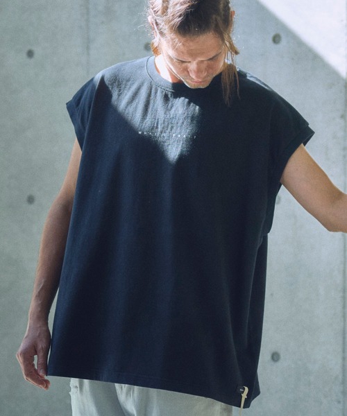 ADAM PATEK(アダムパテック)の「mta554-paranoid sleeveless ノースリーブ(その他トップス・メンズ・ブラック/ホワイト/パープル・2/1)」の4枚目の写真