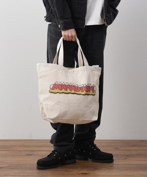 MANASTASH（マナスタッシュ）の「MANASTASH/マナスタッシュ/TOON MT. LOGO 2WAY TOTE BAG（トートバッグ・メンズ・ナチュラル・F）」の2枚目の写真
