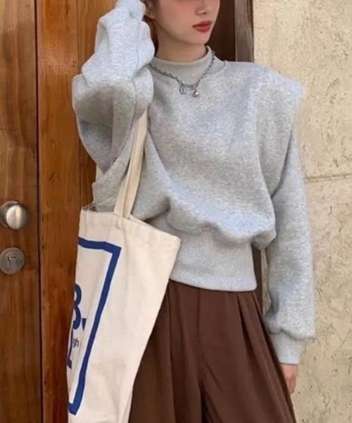 Coo+i(クーイ)の「裏起毛あり/なし 選べる2type カラーショートスウェット 無地(スウェット・レディース・グレー/ホワイト/ブルー/ブルー系その他/ホワイト系その他/グレー系その他/ピンク系その他/ピンク・FREE)」の19枚目の写真