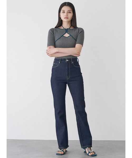 MURUA（ムルーア）の「ハイウエストヴィンテージフレアデニム（デニムパンツ・レディース・インディゴブルー/ブラック/ブルー・0/1/2）」の5枚目の写真