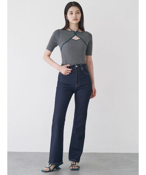 MURUA（ムルーア）の「ハイウエストヴィンテージフレアデニム（デニムパンツ・レディース・インディゴブルー/ブラック/ブルー・0/1/2）」の6枚目の写真