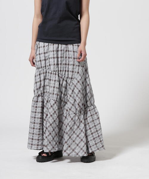 DROIT BELLO（ドロイトベロ）の「DROIT BELLO(ドロイトベロ) チェックボリュームスカート（スカート・レディース・その他18/ブラック・F）」の2枚目の写真