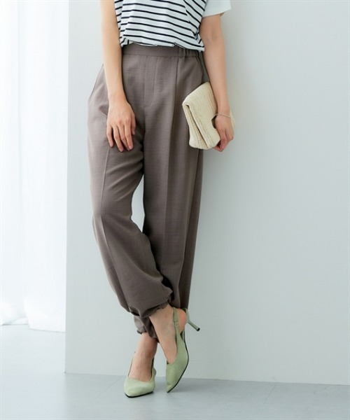 7days Life Styling(セブンデイズライフスタイリング)の「麻調合繊スピンドルワイドパンツ(しわになりにくい・接触冷感・UVカット・ウォッシャブル)(スラックス・レディース・モカ/ネイビー・S/M/L/LL)」の7枚目の写真