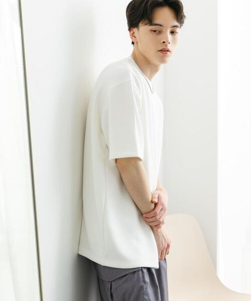 SENSE OF PLACE by URBAN RESEARCH（センスオブプレイスバイアーバンリサーチ）の「『一部WEB限定カラー』『ユニセックス』ダンボールポンチショートスリーブTシャツ（Tシャツ/カットソー・メンズ・ライトグレー/ブルー/ネイビー/ホワイト/ブルー系その他/チャコールグレー/ブラック/ライトベージュ・MEDIUM/LARGE）」の19枚目の写真