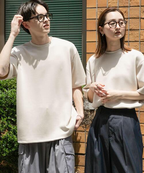 SENSE OF PLACE by URBAN RESEARCH（センスオブプレイスバイアーバンリサーチ）の「『一部WEB限定カラー』『ユニセックス』ダンボールポンチショートスリーブTシャツ（Tシャツ/カットソー・メンズ・ライトグレー/ブルー/ネイビー/ホワイト/ブルー系その他/チャコールグレー/ブラック/ライトベージュ・MEDIUM/LARGE）」の16枚目の写真