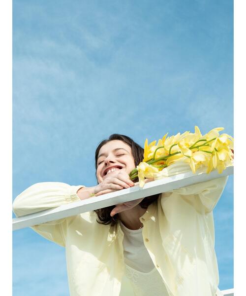 Te chichi TERRASSE（テチチテラス）の「メタルボタンドロストシャツ《2025spring catalog item》（シャツ/ブラウス・レディース・イエロー/チャコールグレー/オフホワイト・F）」の20枚目の写真