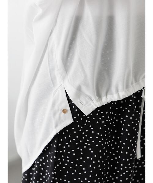 Te chichi TERRASSE（テチチテラス）の「メタルボタンドロストシャツ《2025spring catalog item》（シャツ/ブラウス・レディース・イエロー/チャコールグレー/オフホワイト・F）」の16枚目の写真