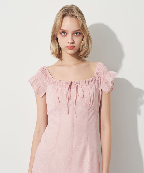 DEICY(デイシー)の「ラメストライプワンピース(ワンピース・レディース・ライトベージュ/ピンク・1/0)」の17枚目の写真