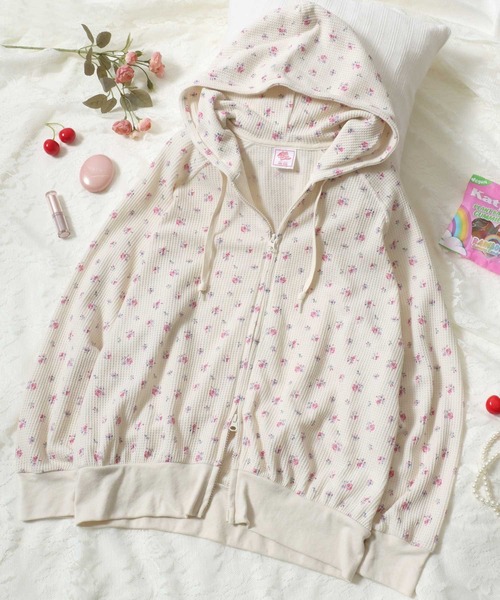 JEMORGAN（ジェーイーモーガン）の「JEMORGAN（ジェーイーモーガン）フラワープリント 小花柄ワッフルサーマル ダブルジップアップパーカー レディース（パーカー・レディース・ピンク系その他/パープル系その他2/ホワイト系その他/パープル系その他/ブルー系その他/ブルー系その他2・FREE）」の5枚目の写真