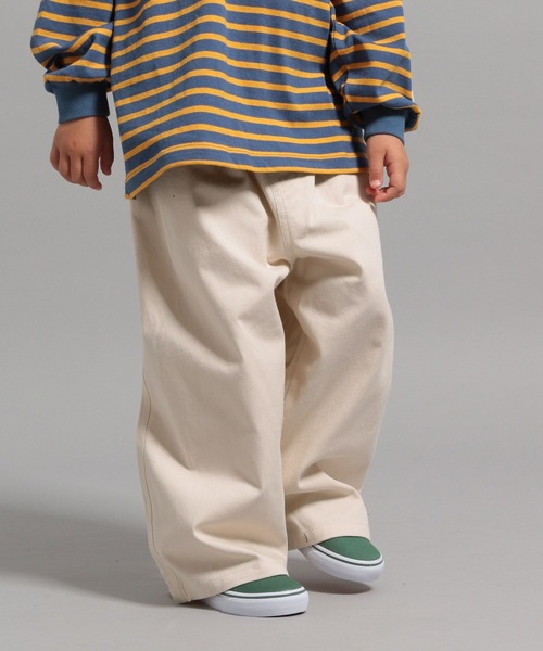 GEORGE'S(ジョージズ)の「【KIDS】ツイルワイドパンツ(チノパンツ・キッズ・ライトブルー/ベージュ/ネイビー・110/130/150)」の12枚目の写真