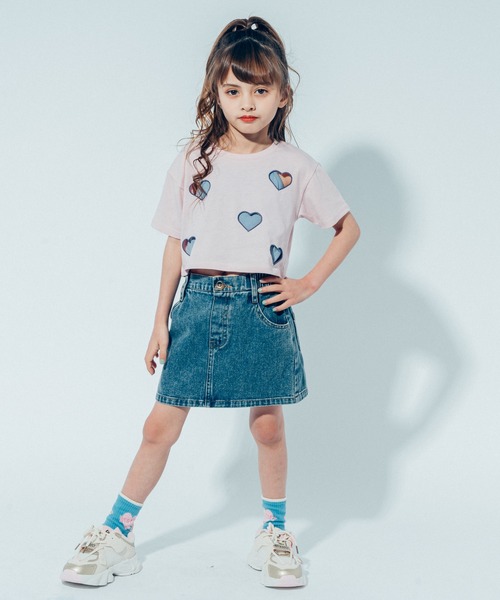 URBAN CHERRY（アーバンチェリー）の「【吸水速乾】ハートカットワーククロップドTシャツ（Tシャツ/カットソー・キッズ・ピンク/レッド/チャコール/ブルー・110cm/120cm/130cm/140cm/150cm）」の18枚目の写真