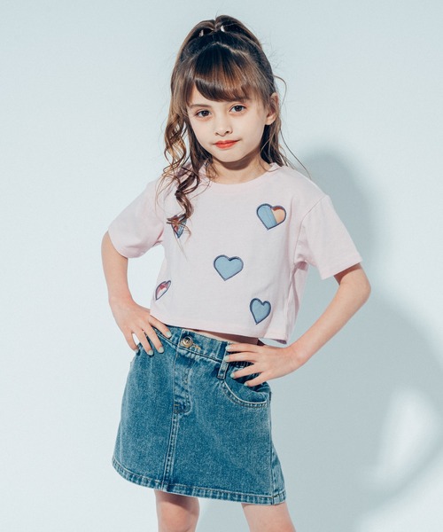 URBAN CHERRY（アーバンチェリー）の「【吸水速乾】ハートカットワーククロップドTシャツ（Tシャツ/カットソー・キッズ・ピンク/レッド/チャコール/ブルー・110cm/120cm/130cm/140cm/150cm）」の20枚目の写真